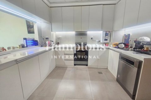 Снять в аренду таунхаус в Murooj Al Furjan, Al Furjan, Дубай: 4 спальни, 203.64337600м², № 110692 - фото 13