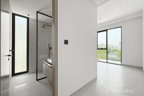 Villa in Tilal Al Ghaf, Dubai 5 bedrooms, 600 sq.m. № 110699 - photo 5