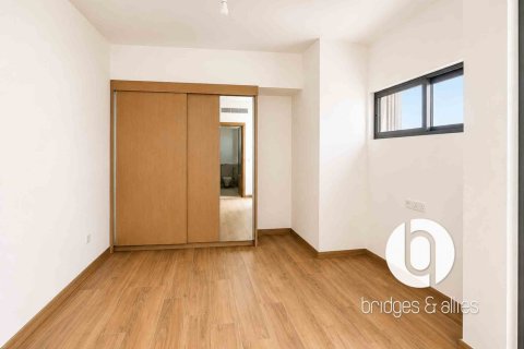 Villa in Al Furjan, Dubai 4 bedrooms, 383 sq.m. № 110700 - photo 9