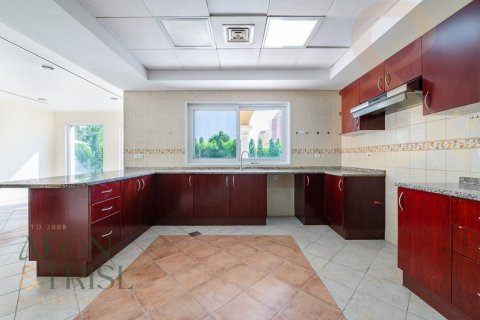 Villa en Green Community West, Green Community, Dubai, 5 dormitorios, 750 m², № 61055 - foto 5