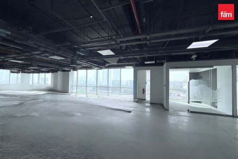 Oficina en Sheikh Zayed Road, Dubai, 360.9 m², № 22355 - foto 5