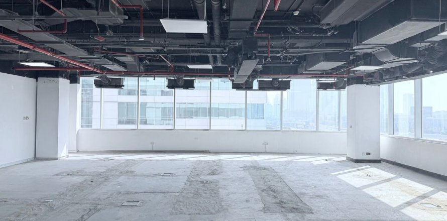 Oficina en Sheikh Zayed Road, Dubai, 360.9 m², № 22355