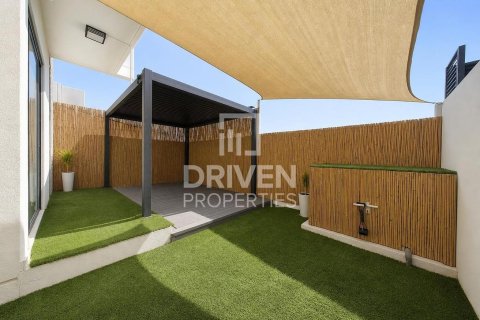 Adosado en Dubai, 3 dormitorios, 176.7 m², № 140015 - foto 20