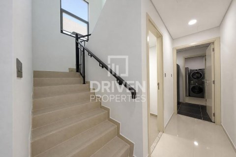 Adosado en Dubai, 3 dormitorios, 176.7 m², № 140015 - foto 6