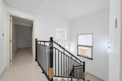 Adosado en Dubai, 3 dormitorios, 176.7 m², № 140015 - foto 14
