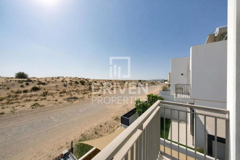 Adosado en Dubai, 3 dormitorios, 176.7 m², № 140015 - foto 18