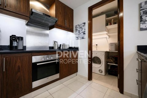 Apartment in The Residences, Downtown Dubai (Downtown Burj Dubai), Dubai 1 bedroom, 91.6 sq.m. № 140009 - photo 6