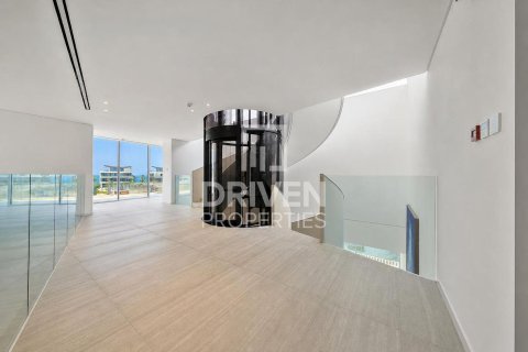 Villa in The World Islands, Dubai 2255.04 sq.m. № 128418 - photo 15