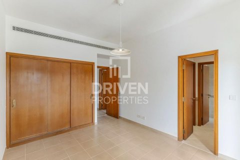 Villa in Arabian Ranches, Dubai 5 bedrooms, 633.51 sq.m. № 128417 - photo 13