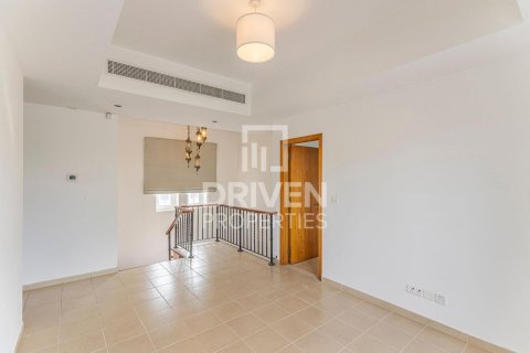 Villa in Arabian Ranches, Dubai 5 bedrooms, 633.51 sq.m. № 128417 - photo 17