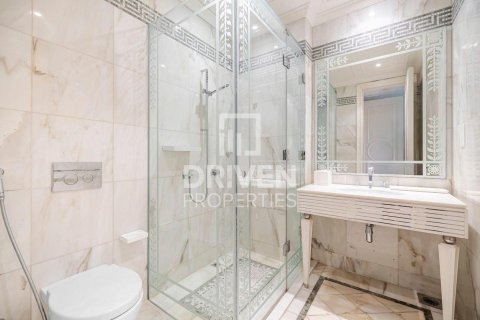 Apartamento en Palazzo Versace, Culture Village, Dubai, 3 dormitorios, 208.01 m², № 128419 - foto 6