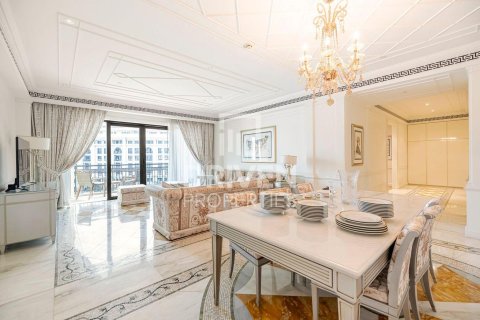 Apartamento en Palazzo Versace, Culture Village, Dubai, 3 dormitorios, 208.01 m², № 128419 - foto 3