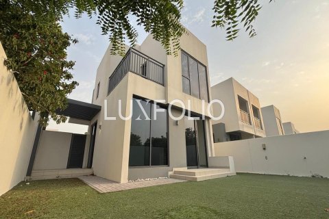 Adosado en Maple at Dubai Hills Estate, Dubai Hills Estate, Dubai, 4 dormitorios, 282 m², № 46365 - foto 1