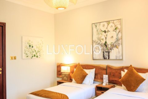 Villa in Garden Homes, Palm Jumeirah, Dubai 4 bedrooms, 622 sq.m. № 46363 - photo 18