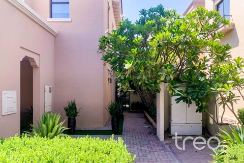 Townhouse in Mira 2, Reem, Dubai 3 bedrooms, 288.84 sq.m. № 119916 - photo 10