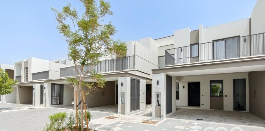 Таунхаус в Aura, Tilal Al Ghaf, Дубай, 3 спальни, 140.66м², № 119920