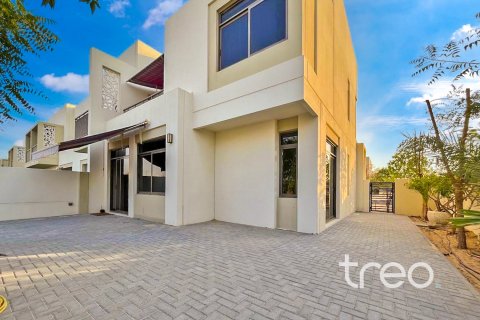 تاون هاوس في Noor Townhouses, Town Square, دبي 4 غرف نوم, 219.9 م² رقم 119918