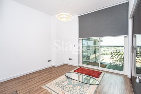 Apartment in Dubai Silicon Oasis, Dubai 2 bedrooms, 121 sq.m. № 64548 - photo 2