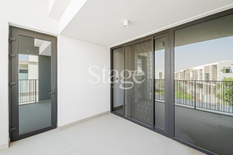 Villa in Aura, Tilal Al Ghaf, Dubai 4 bedrooms, 226 sq.m. № 64547 - photo 15