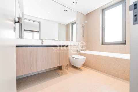 Villa in Aura, Tilal Al Ghaf, Dubai 4 bedrooms, 226 sq.m. № 64547 - photo 23