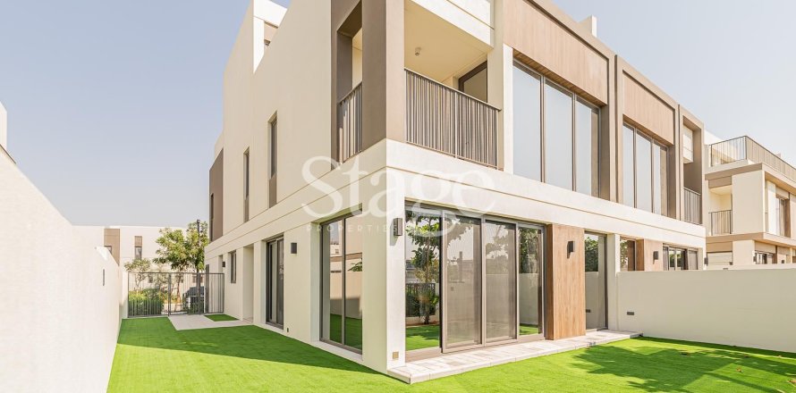 Villa in Aura, Tilal Al Ghaf, Dubai 4 bedrooms, 226 sq.m. № 64547