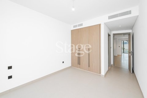 Villa in Aura, Tilal Al Ghaf, Dubai 4 bedrooms, 226 sq.m. № 64547 - photo 17