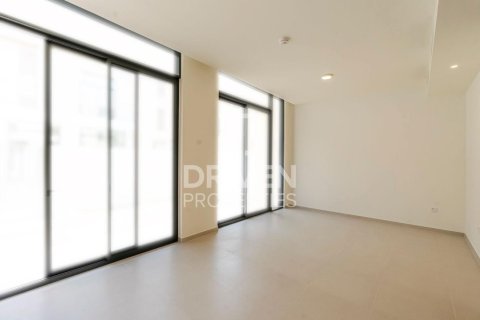 Villa in EMAAR South, Dubai South (Dubai World Central), Dubai 3 bedrooms, 137.78 sq.m. № 140997 - photo 2