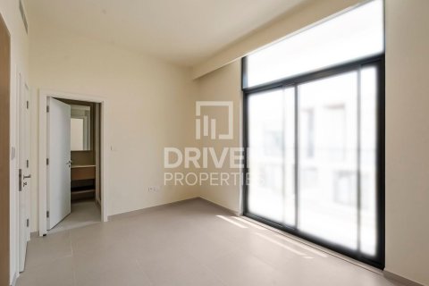 Villa in EMAAR South, Dubai South (Dubai World Central), Dubai 3 bedrooms, 137.78 sq.m. № 140997 - photo 6