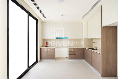 Villa in EMAAR South, Dubai South (Dubai World Central), Dubai 4 bedrooms, 519.79 sq.m. № 140996 - photo 16