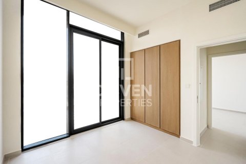 Villa in EMAAR South, Dubai South (Dubai World Central), Dubai 4 bedrooms, 519.79 sq.m. № 140996 - photo 5