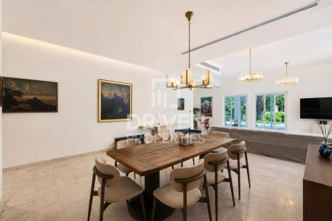 Villa in The Villa, Dubai 4 bedrooms, 1357.5 sq.m. № 140989 - photo 6