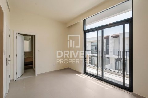 Villa in EMAAR South, Dubai South (Dubai World Central), Dubai 3 bedrooms, 137.78 sq.m. № 140998 - photo 6