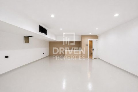 Villa in Jasmine Leaf, Al Barari, Dubai 6 bedrooms, 1902.84 sq.m. № 140987 - photo 3