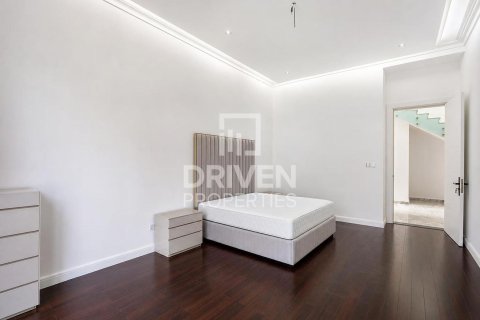Villa in Jasmine Leaf, Al Barari, Dubai 6 bedrooms, 1902.84 sq.m. № 140987 - photo 13