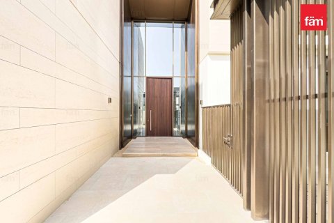 Villa in Dubai Hills Estate, Dubai 5 bedrooms, 660 sq.m. № 69662 - photo 3