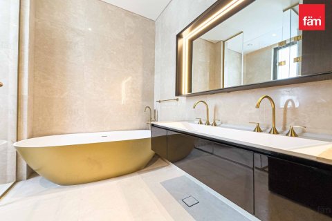 Villa in Dubai Hills Estate, Dubai 5 bedrooms, 660 sq.m. № 69662 - photo 22