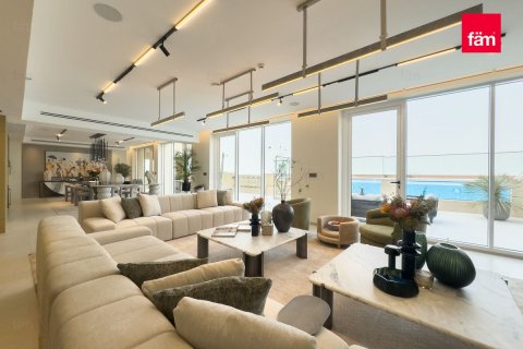 Купить пентхаус в Пальме Джумейре, Дубай: 4 спальни, 683.8м², № 69674 - фото 2