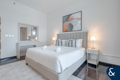 Купить квартиру в Marina Residences, Пальма Джумейра, Дубай: 3 спальни, 226м², № 75877 - фото 9