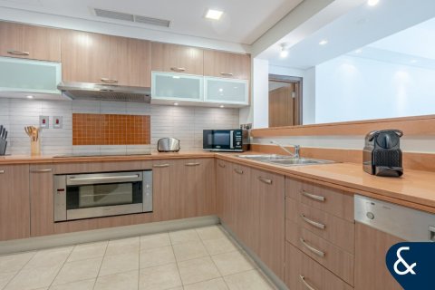 Купить квартиру в Marina Residences, Пальма Джумейра, Дубай: 3 спальни, 226м², № 75877 - фото 18