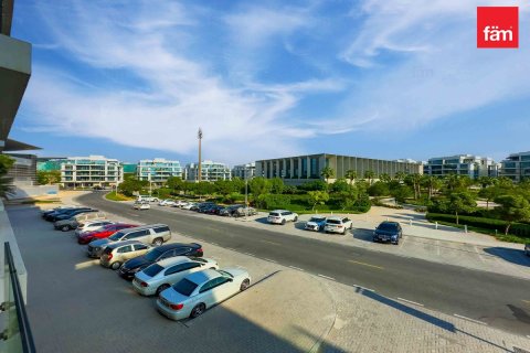 Снять в аренду квартиру в Дубае: 2 спальни, 142.5м², № 60191 - фото 28