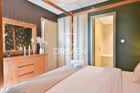 Apartment in Paramount Tower Hotel & Residences, Business Bay, Dubai 2 bedrooms, 122.72 sq.m. № 136673 - photo 12