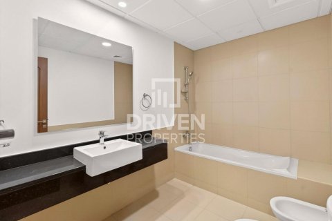 Apartment in Meydan, Dubai 2 bedrooms, 150.13 sq.m. № 136680 - photo 11
