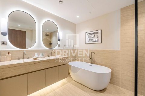 Apartment in Al Wasl, Dubai 3 bedrooms, 186.55 sq.m. № 136671 - photo 12