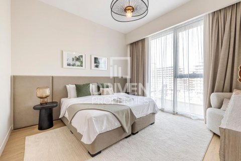 Apartment in Al Wasl, Dubai 3 bedrooms, 186.55 sq.m. № 136671 - photo 5