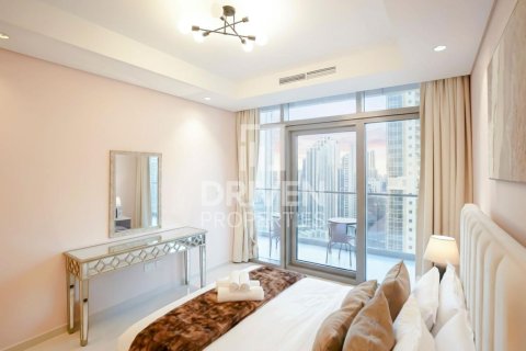 Apartment in Paramount Tower Hotel & Residences, Business Bay, Dubai 2 bedrooms, 122.72 sq.m. № 136670 - photo 5
