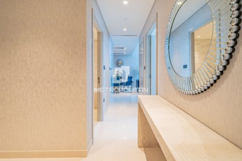 Appartement à EMAAR Beachfront, Dubai Harbour, Dubai, 2 chambres, 118 m², № 72829 - photo 2