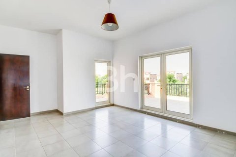 Villa in The Villa, Dubai 5 bedrooms, 334 sq.m. № 56272 - photo 5