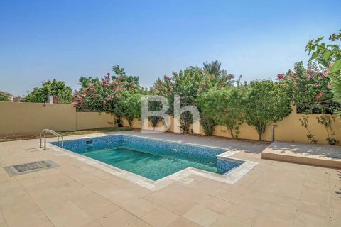 Villa in The Villa, Dubai 5 bedrooms, 334 sq.m. № 56272 - photo 13