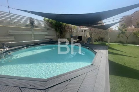 Villa in Arabian Ranches 2, Dubai 4 bedrooms, 300 sq.m. № 56271 - photo 19