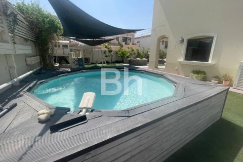 Villa in Arabian Ranches 2, Dubai 4 bedrooms, 300 sq.m. № 56271 - photo 18